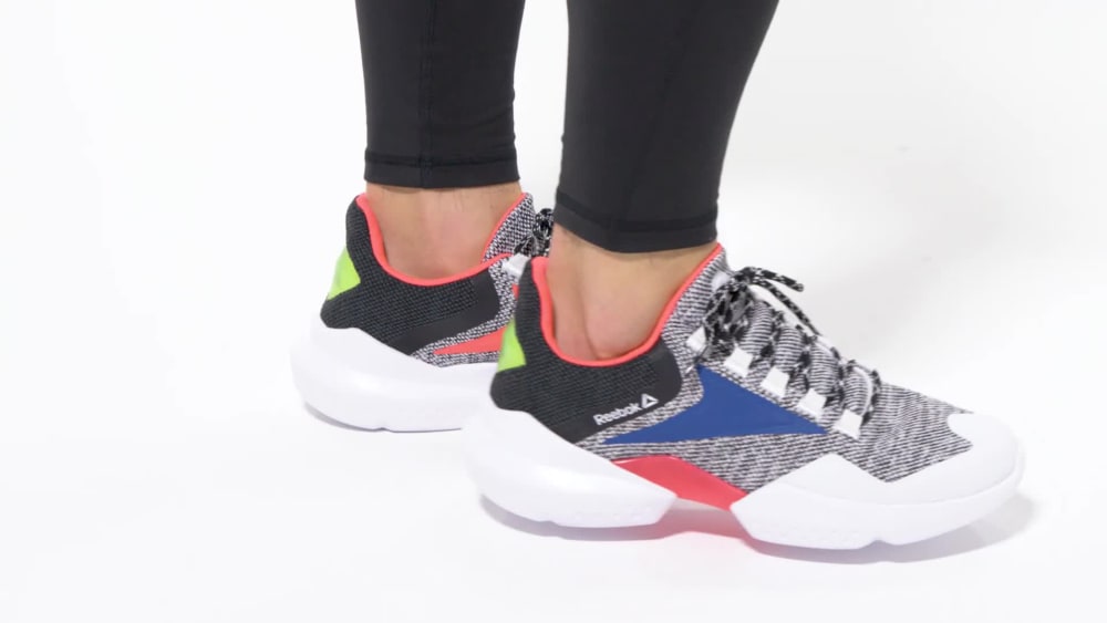 Reebok split top