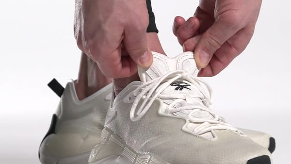 Кроссовки Женские Reebok Zig Sky Купить