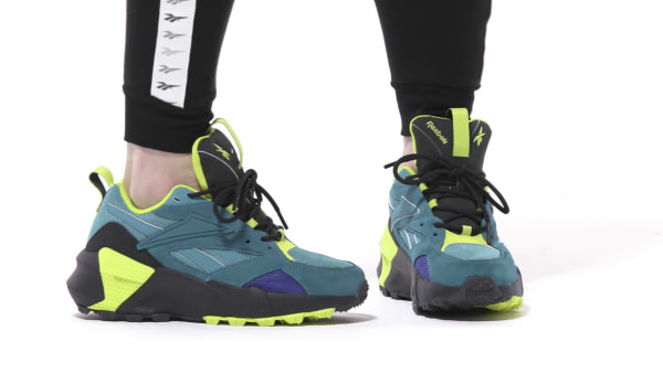 reebok aztrek double mix trail sneaker