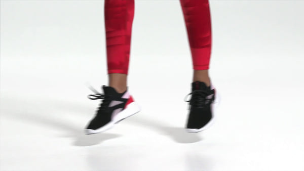 reebok freestyle motion lo shoes